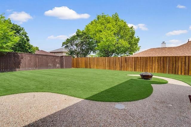 Building Photo - 2439 Whitetail Dr