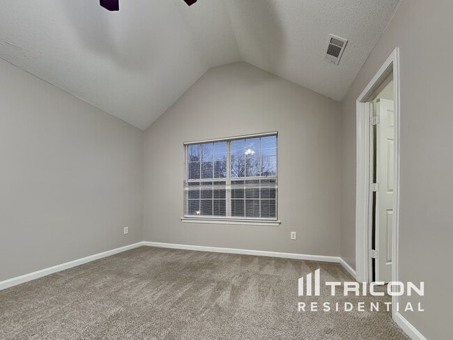 Building Photo - 125 Caney Creek Pkwy