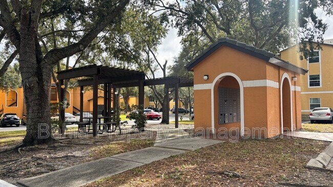 Building Photo - 4528 Commander Dr