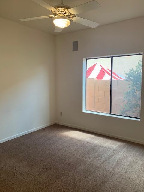 Building Photo - HOUSE FOR RENT