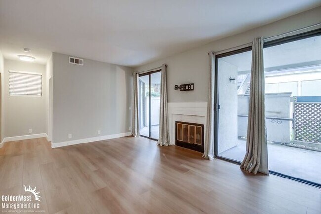 Building Photo - Updated 2Bdm 2Ba Condo in the Creekwood at River Run Community