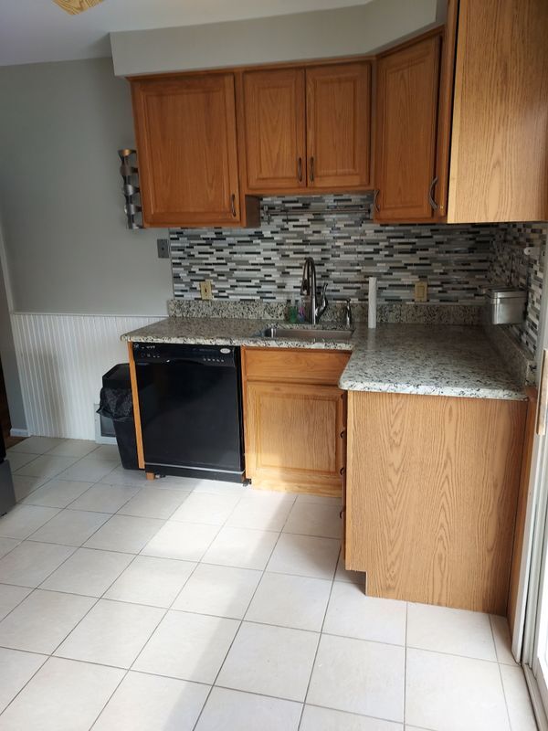 Building Photo - 3014 N Vermont Ave