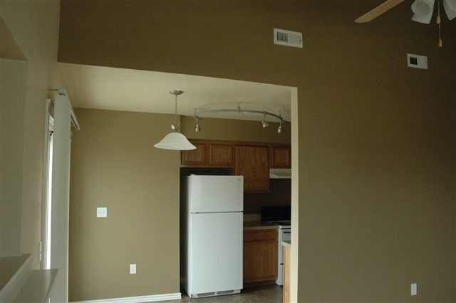 Interior 3 - Eldorado Townhomes
