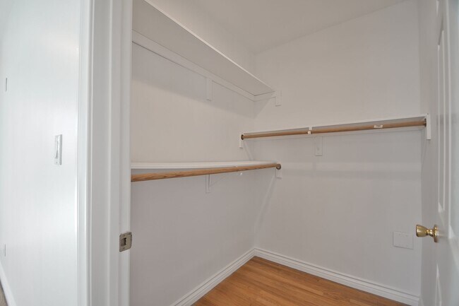 Building Photo - 2 Bed 2 Bath Home For Lease