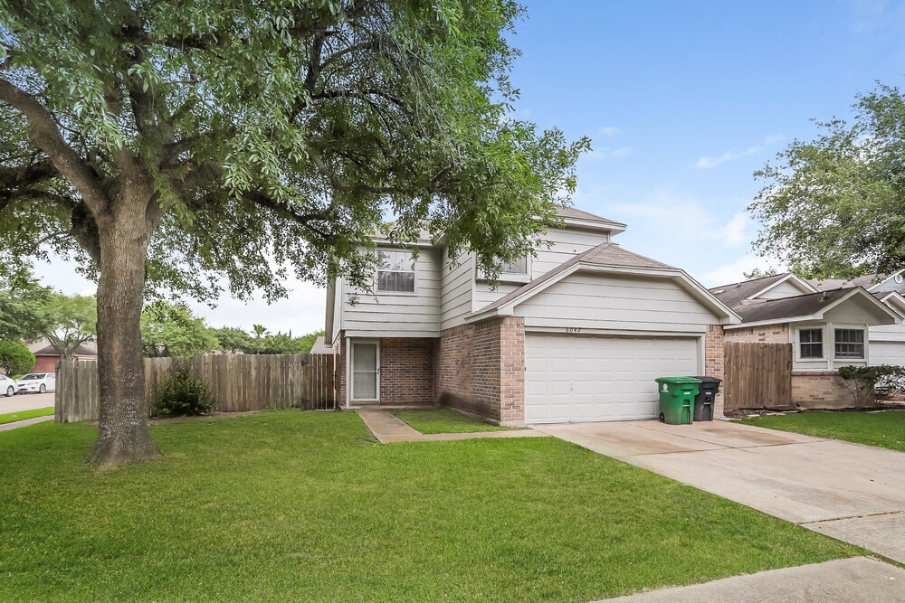 Building Photo - 6042 Beaconridge Dr