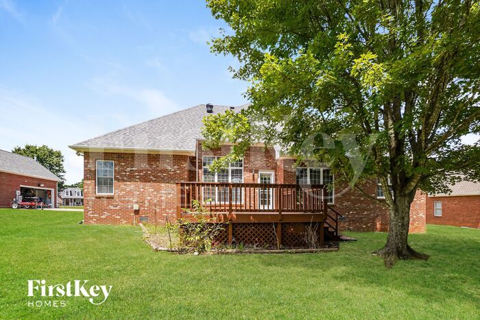 Building Photo - 3146 Southpoint Dr