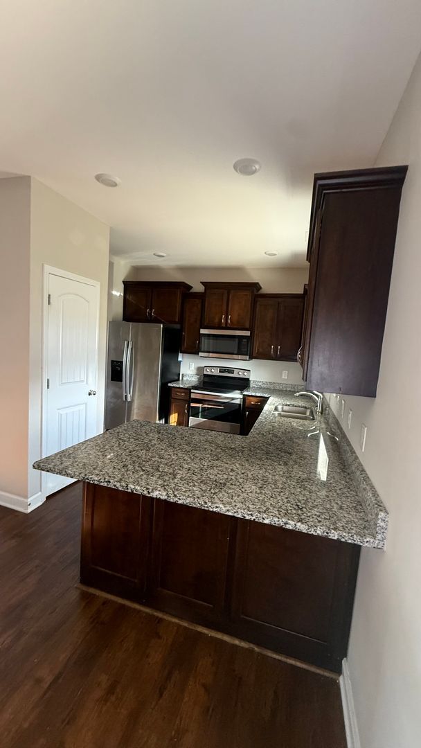 Building Photo - 309 Prosperous Ln