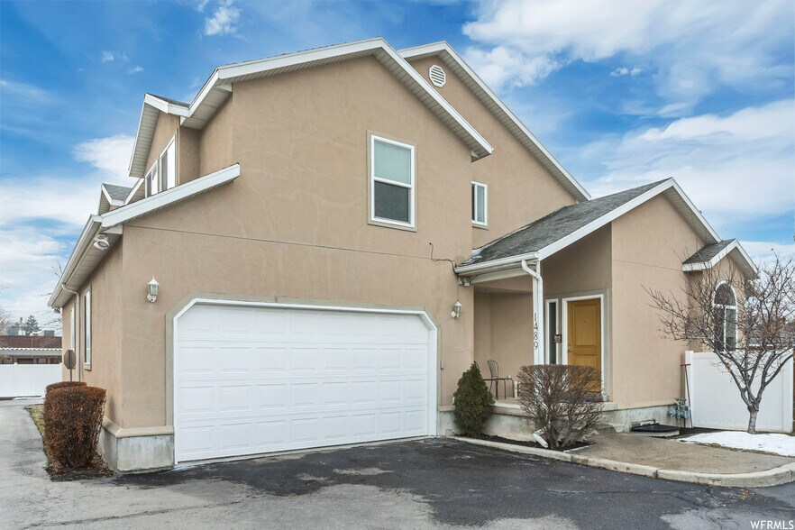 Building Photo - 1489 E 3900 S