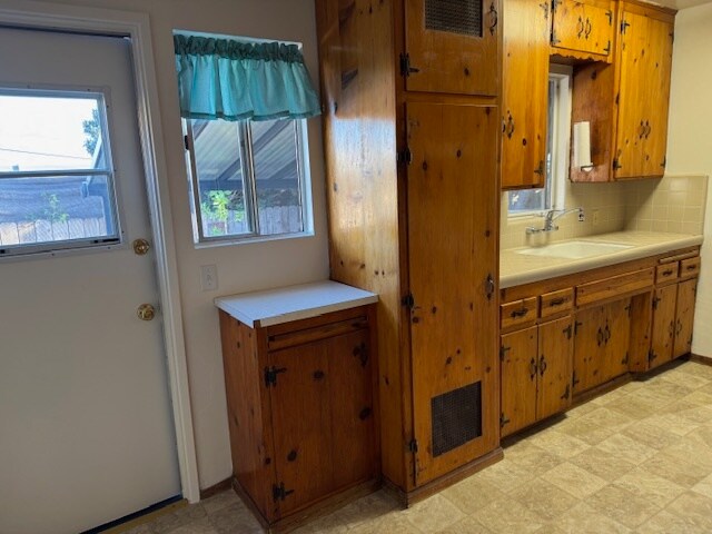 back door, pine cabinets - 7135 Mohawk St