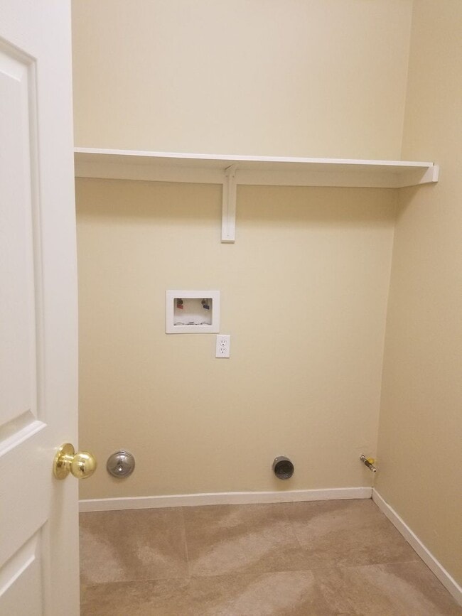 Building Photo - 6309 Lost Peak Ct