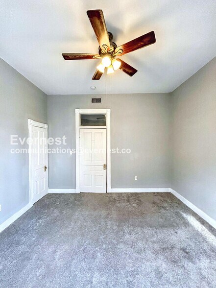 Building Photo - 2034 W Grace St