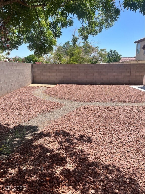 Building Photo - 10668 Angel Dreams Ave