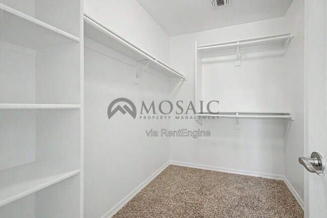 Building Photo - 599 S Buena Vista Ct