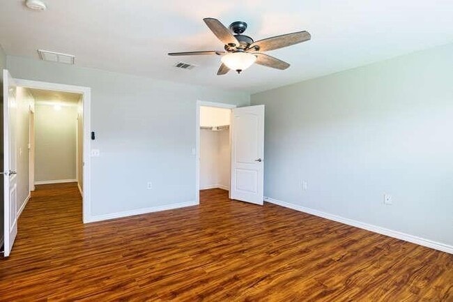 Building Photo - 5717 Malarkey Rd