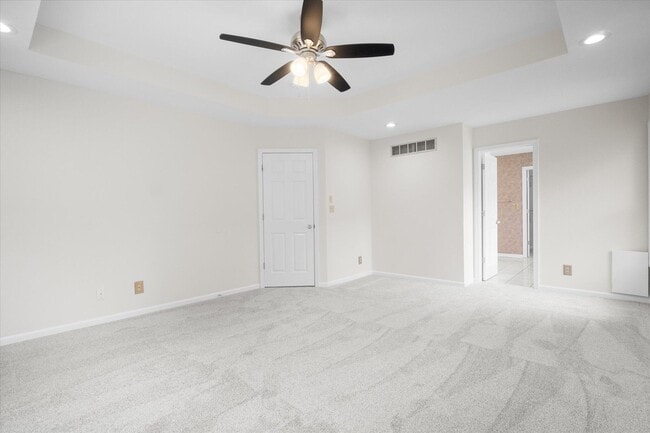 Building Photo - 4111 Watertown Pl