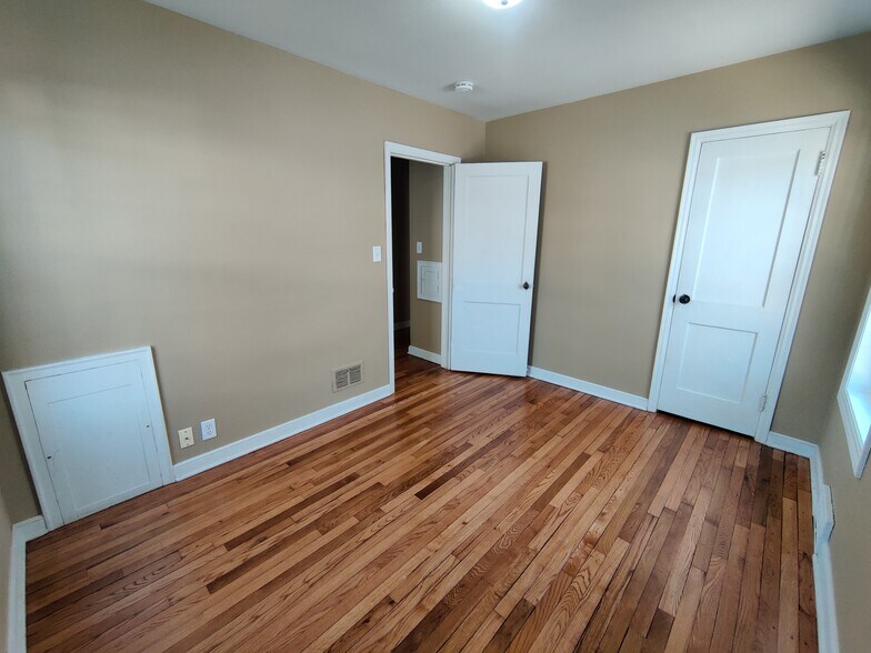 Second bedroom - 4733 France Ave S