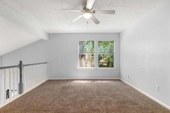 Building Photo - 43 N Cypress Pine Dr