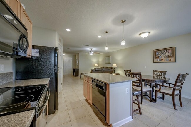 Building Photo - 159 Crete Ct