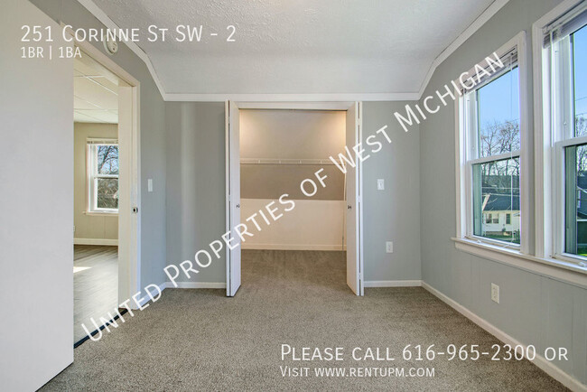 Building Photo - 251 Corinne St SW