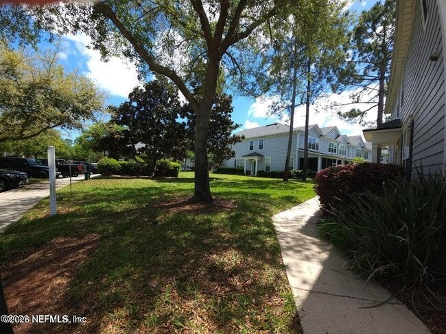 Building Photo - 13366 Stone Pond Dr