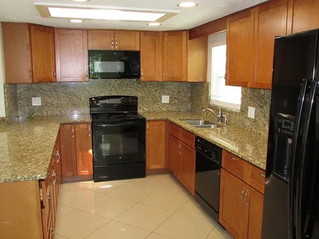 Building Photo - The Limestone House