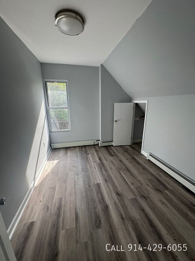 Building Photo - 104 Buena Vista Ave