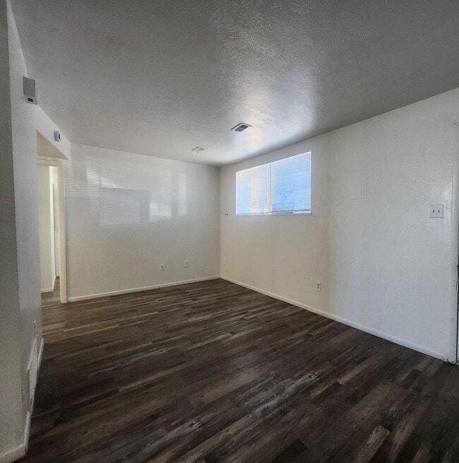 Building Photo - 3501 Baltimore Ave