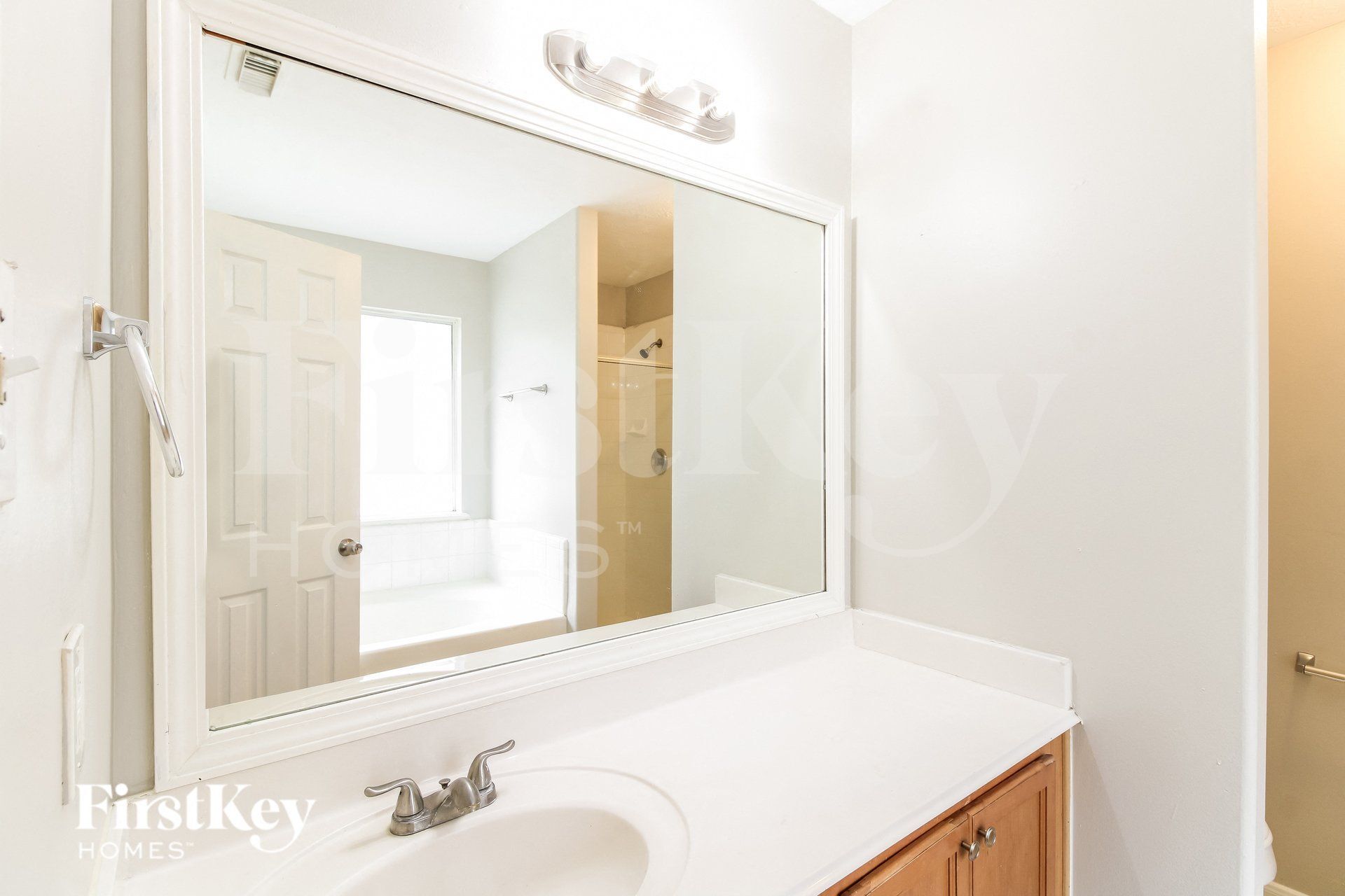 Building Photo - 6402 Mountain Pines Ln