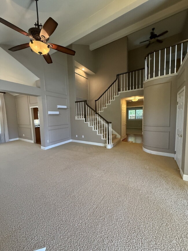 Building Photo - Beautiful 4 Bedroom, 3 Bathroom Pleasanton Home with 3-Car Garage & Large Backyard