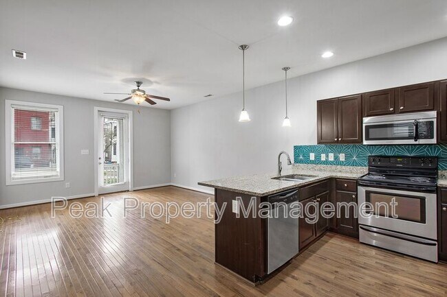 Building Photo - 2104 E Broad St