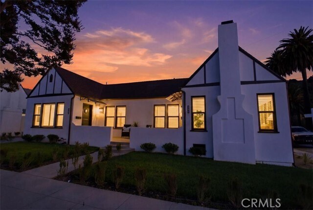 Building Photo - 902 Brier Ln