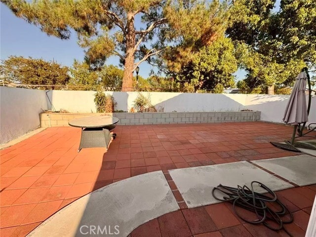 Building Photo - 15015 Dogwood Ln