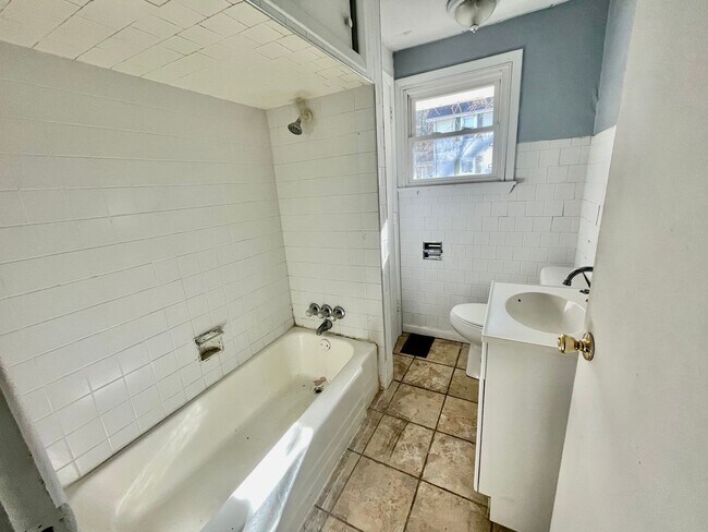 Building Photo - 504/506 Ninth Street
