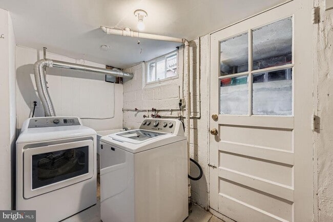 Building Photo - 8119 Kirkwall Ct
