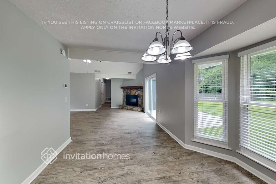 Building Photo - 3363 Holly Ridge Trail SW