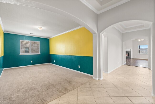 Building Photo - 20335 Weeping Pine Way