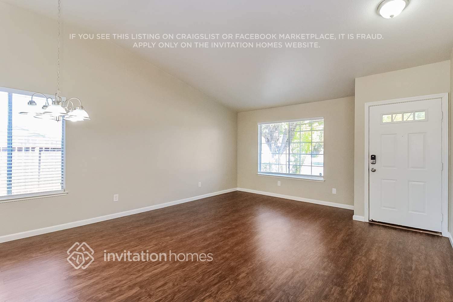Building Photo - 8600 Luciano Ct