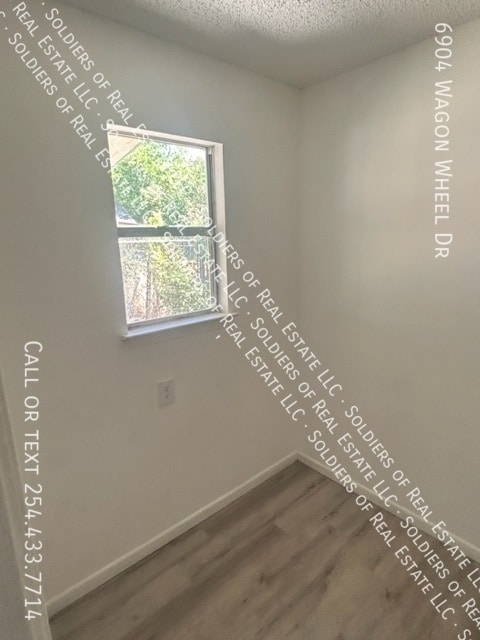 Building Photo - 6904 Wagon Wheel Dr