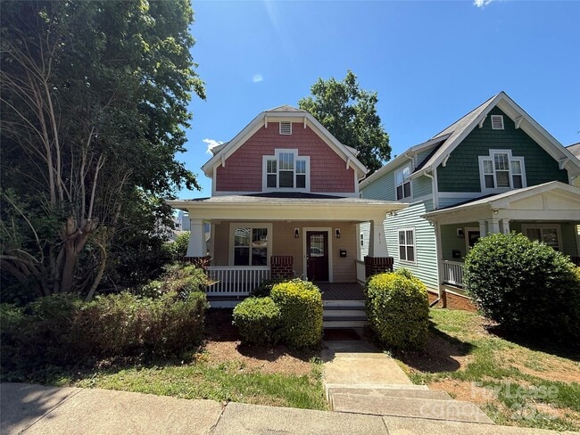 Building Photo - 311 Woodvale Pl