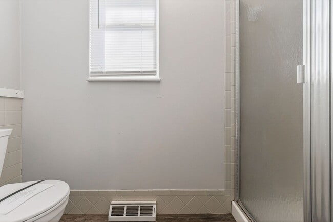 Building Photo - Quiet Cul-de-Sac Home with Bonus Room & Big Backyard!