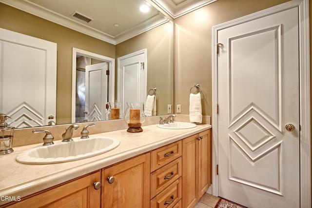 Building Photo - 6153 Cobblestone Dr