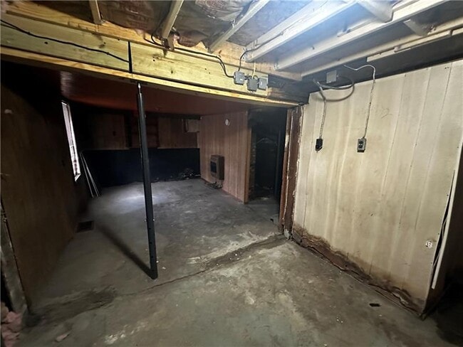 Building Photo - 601 Addison St
