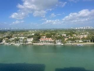 Building Photo - 5750 Collins Ave