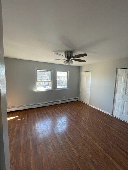 Building Photo - 1005 Walnut Ridge Est