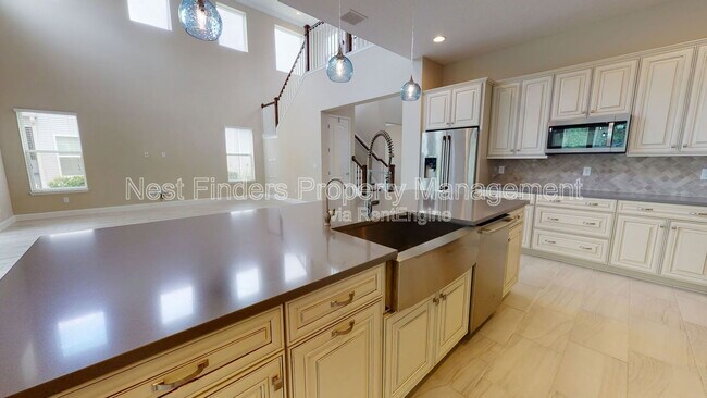 Building Photo - 85 Callisto Way