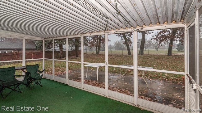 Building Photo - 8110 Rene Dr
