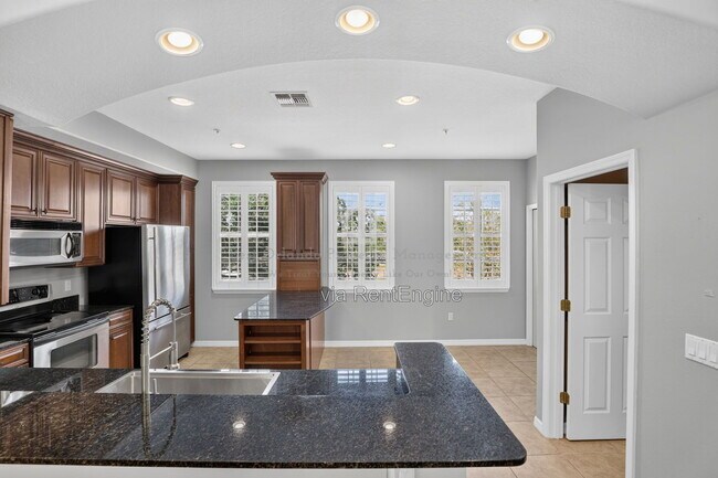 Building Photo - 1383 Chatfield Pl