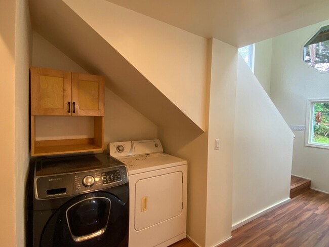 Building Photo - Private Hideaway on 1 Acre -Hawaiian Paradise Park