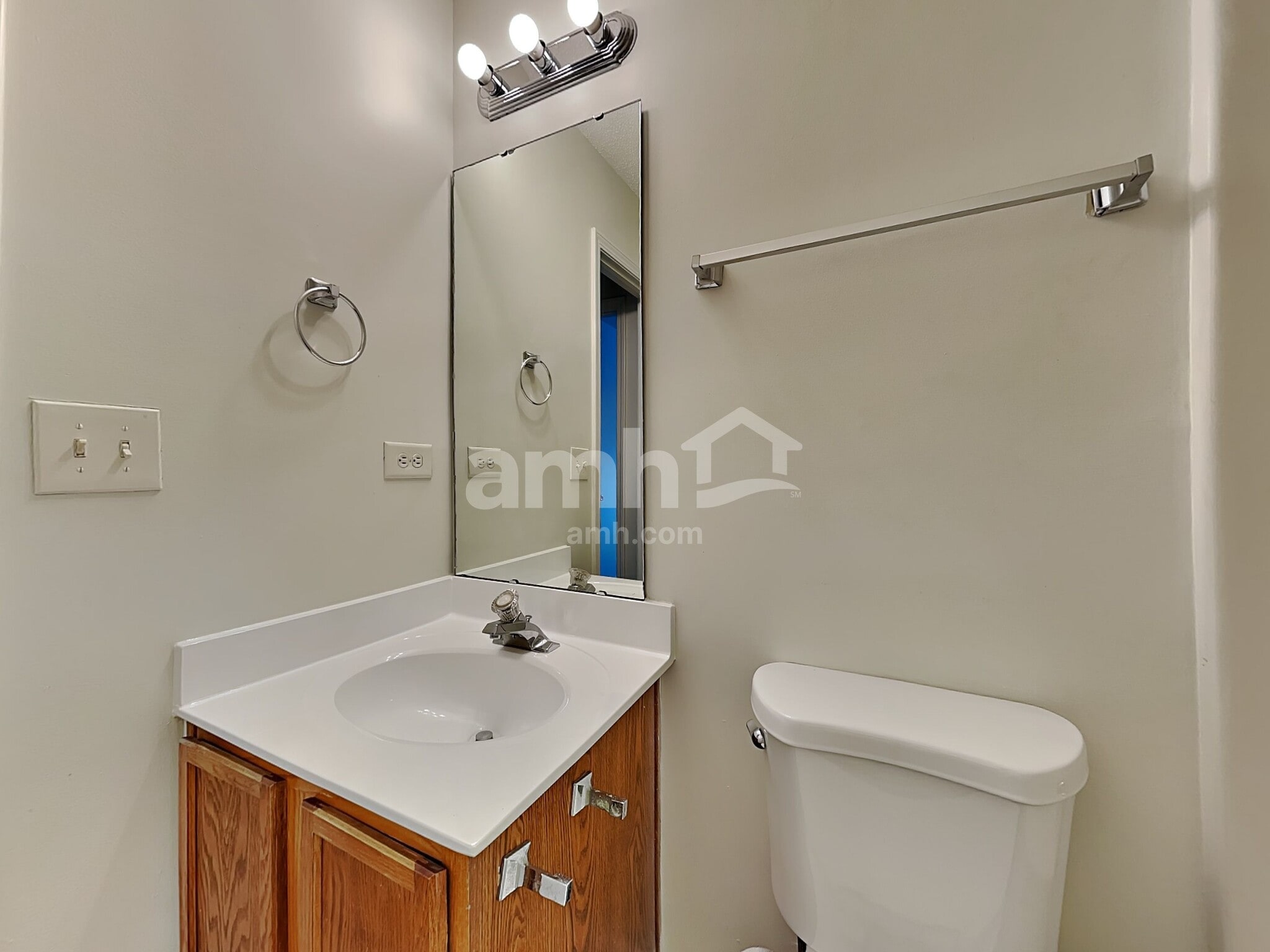 Building Photo - 1219 Alston Hill Dr