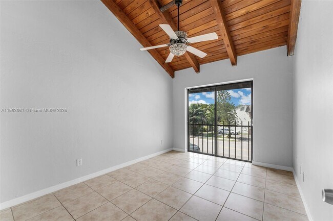 Building Photo - 15805 SW 91st Ct